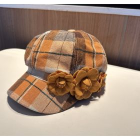 The Checkered Beret Keeps Warm In Autumn And Winter (Option: Khaki)